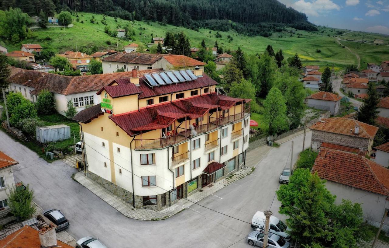 Boryka Family Hotel Asikoria Exterior foto